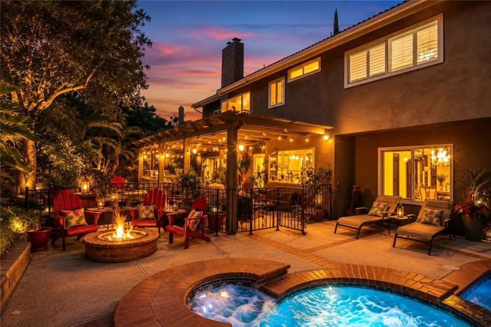 595 S Avenida Faro Anaheim Hills, CA 92807