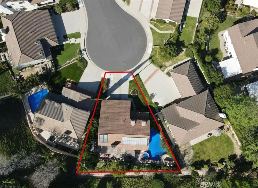 595 S Avenida Faro Anaheim Hills, CA 92807