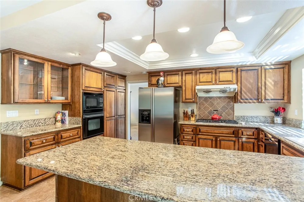 595 S Avenida Faro Anaheim Hills, CA 92807