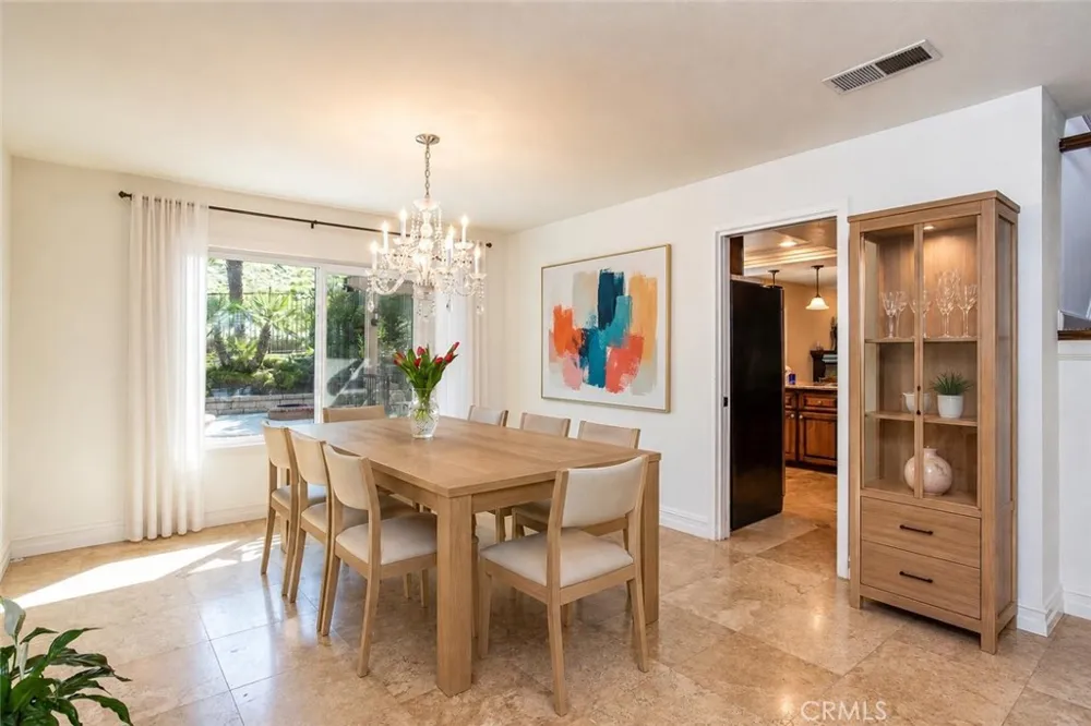 595 S Avenida Faro Anaheim Hills, CA 92807