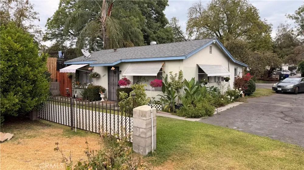 8805 E Live Oak St San Gabriel, CA 91776