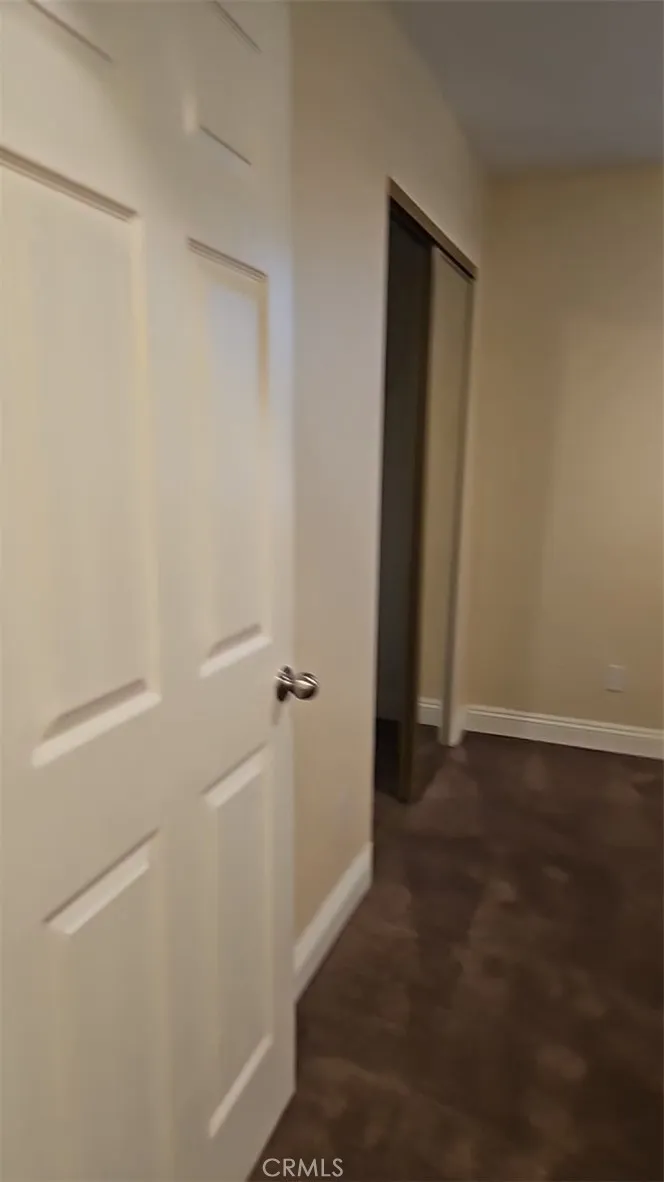 812 E 76th Los Angeles, CA 90001