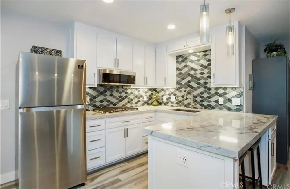 2559 Rimcrest Rd. Brea, CA 92821