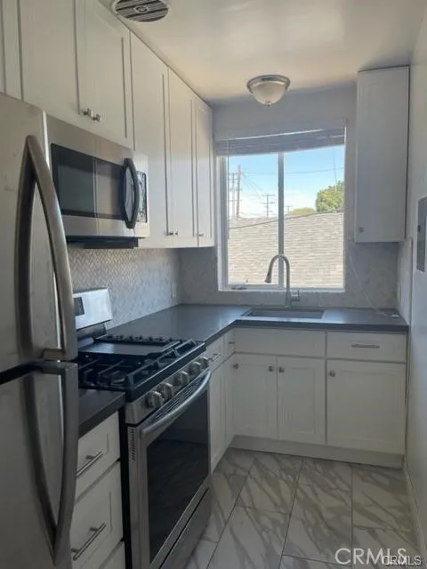 1809 4th Street #10 Long Beach, CA 90802