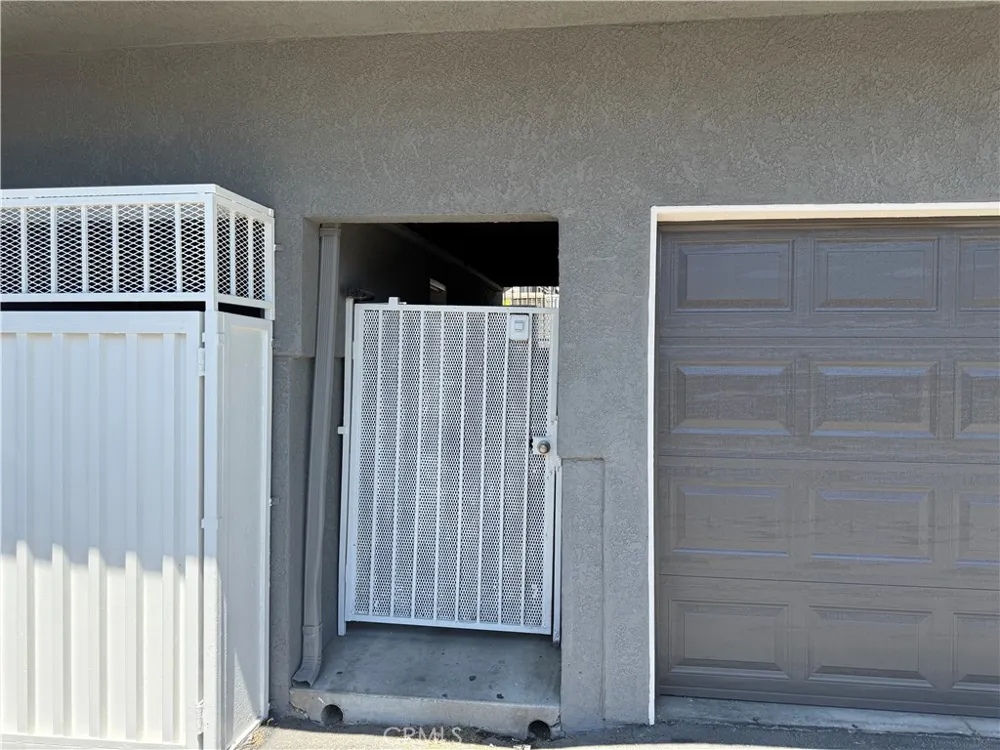 601 S Euclid Street #4 La Habra, CA 90631