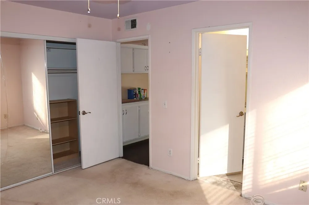 601 S Euclid Street #4 La Habra, CA 90631