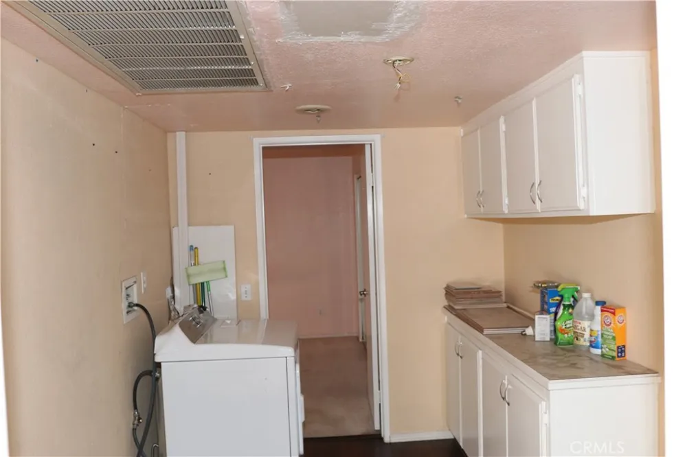601 S Euclid Street #4 La Habra, CA 90631