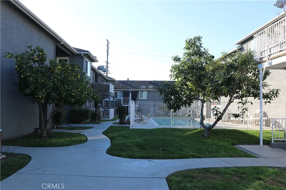 601 S Euclid Street #4 La Habra, CA 90631