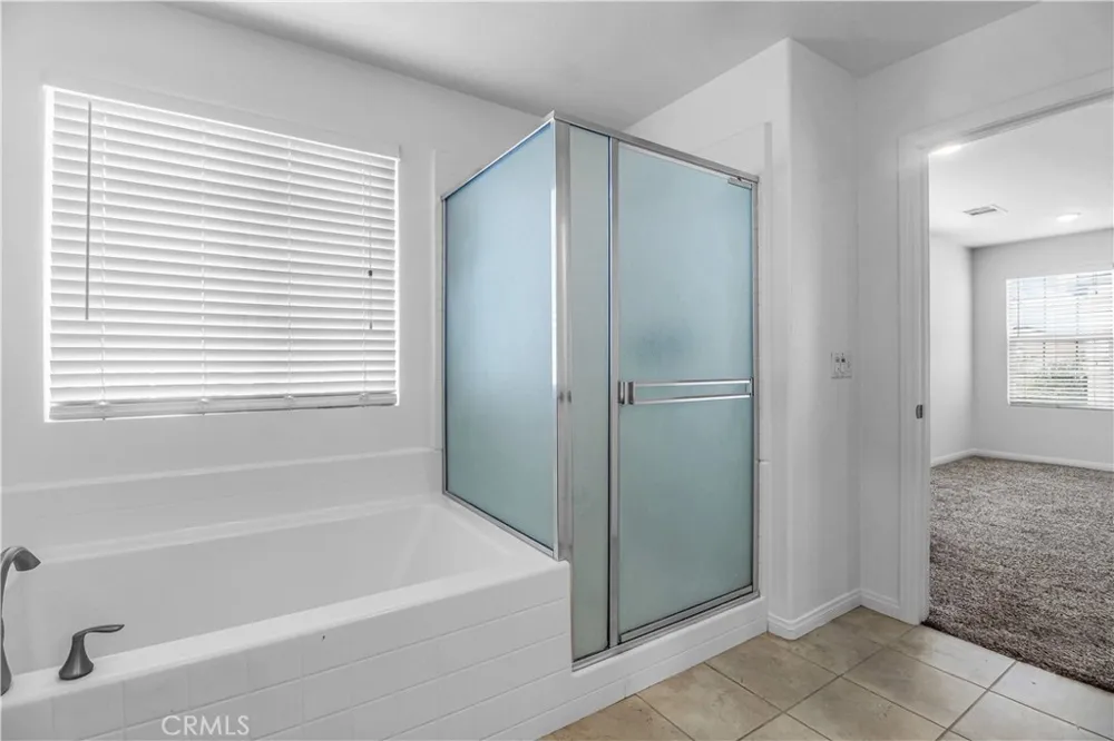 5919 Silveira Eastvale, CA 92880