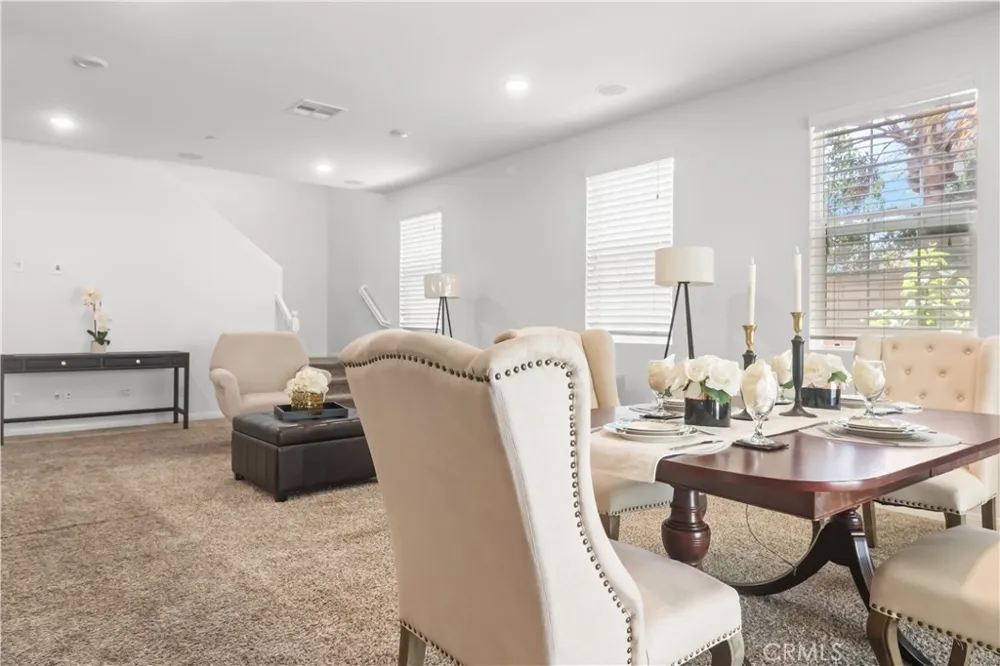 5919 Silveira Eastvale, CA 92880