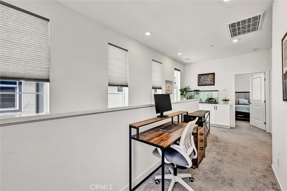 2412 E Encanto Paseo Ontario, CA 91762