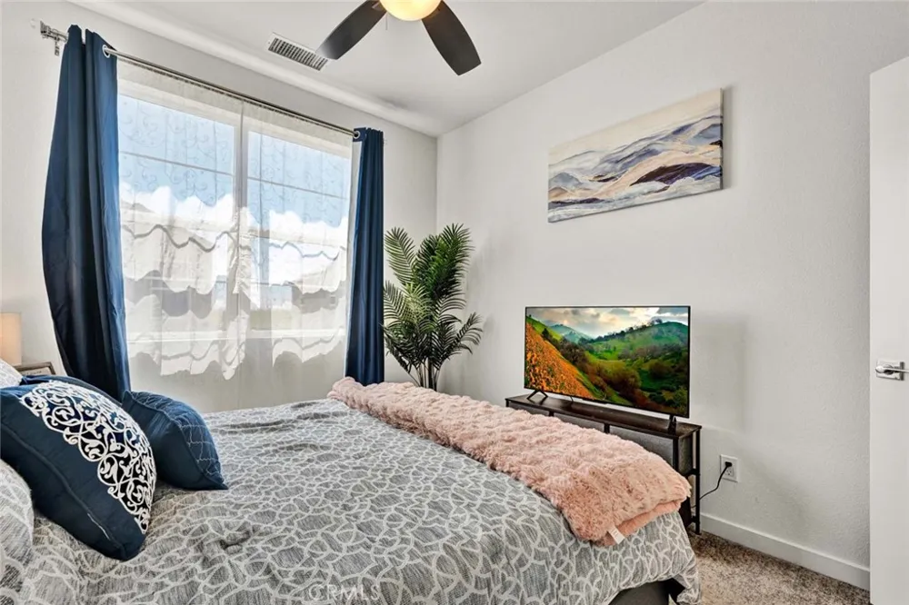 2412 E Encanto Paseo Ontario, CA 91762