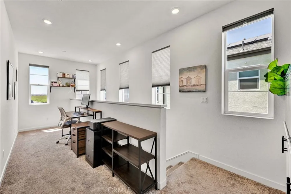 2412 E Encanto Paseo Ontario, CA 91762