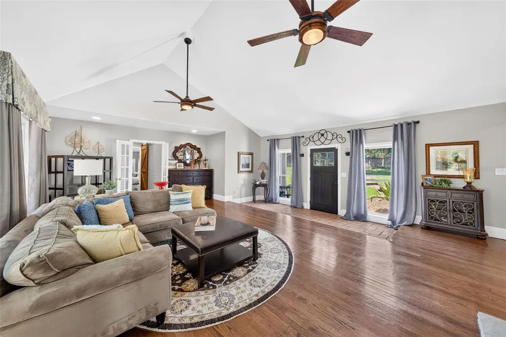 12085 SANDY SHORES DRIVE Windermere, FL 34786