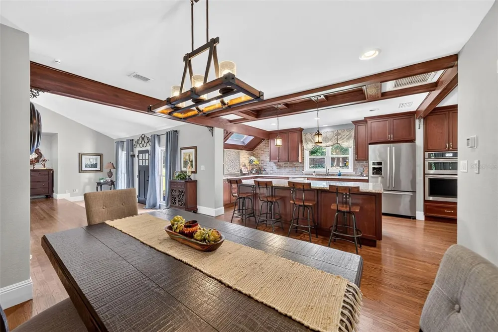 12085 SANDY SHORES DRIVE Windermere, FL 34786