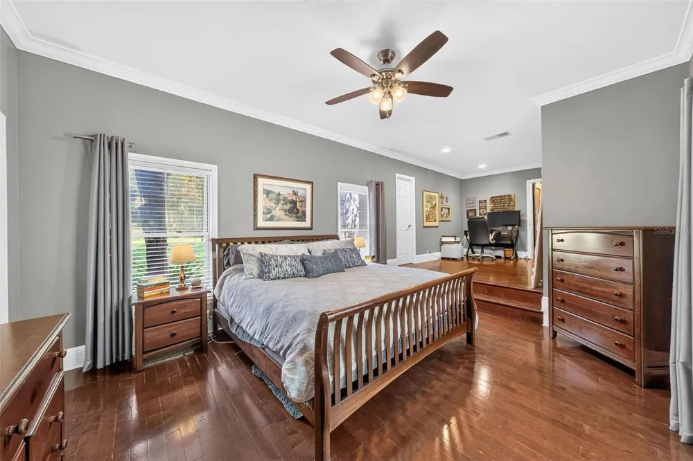 12085 SANDY SHORES DRIVE Windermere, FL 34786