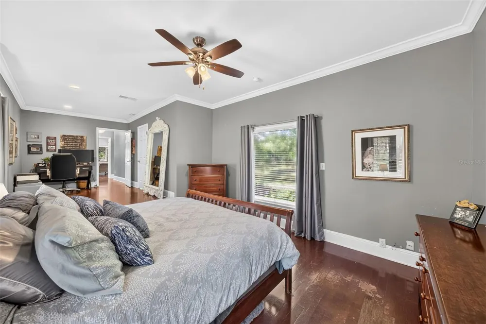 12085 SANDY SHORES DRIVE Windermere, FL 34786