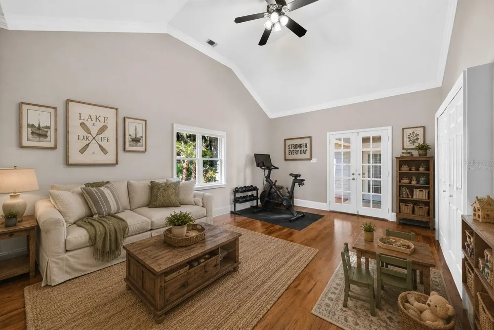 12085 SANDY SHORES DRIVE Windermere, FL 34786