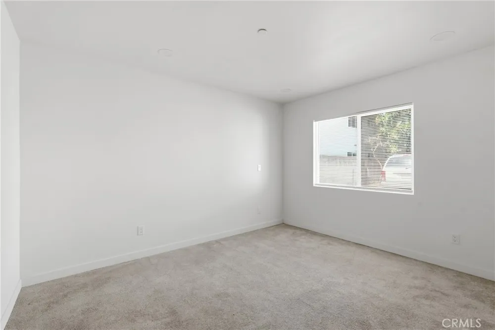 702 Walnut Street #6 Inglewood, CA 90301