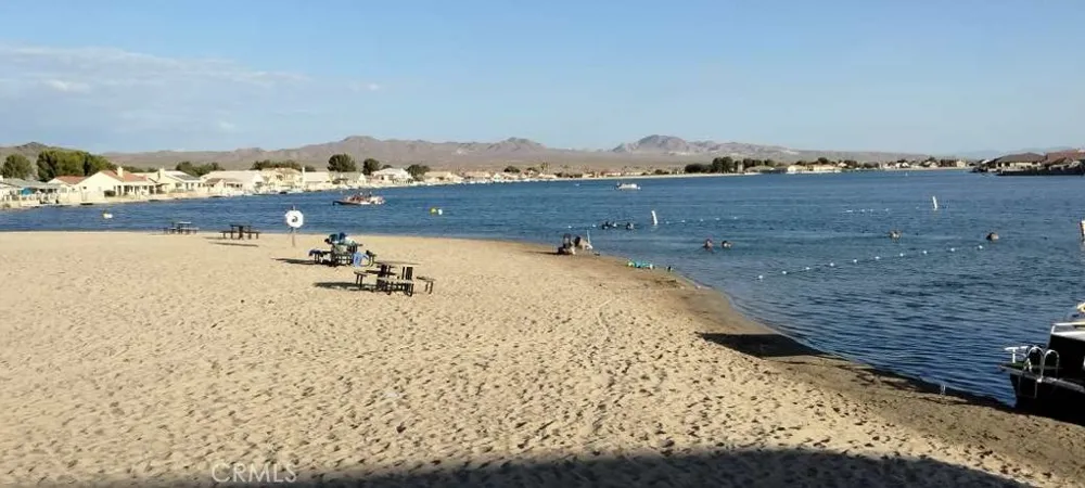 27704 Silver Lakes Parkway Helendale, CA 92342