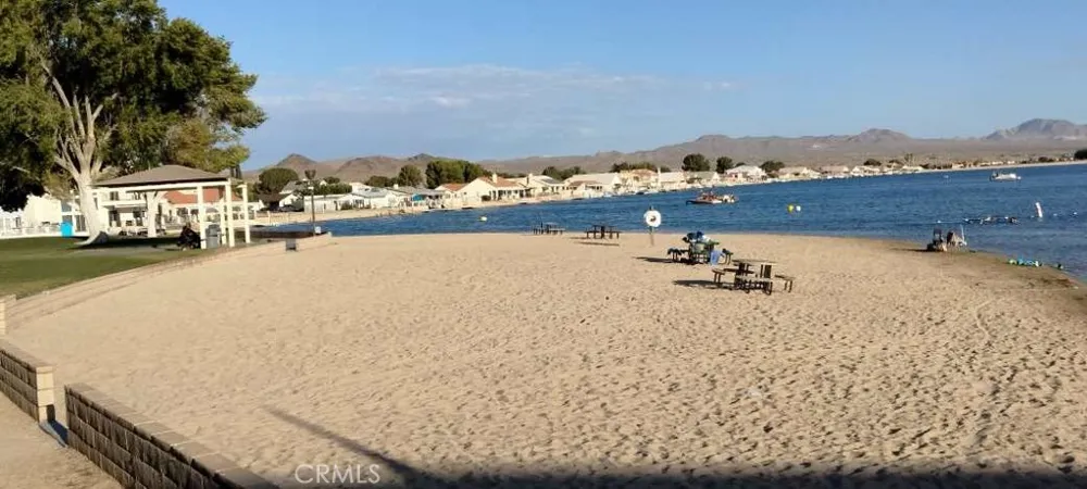27704 Silver Lakes Parkway Helendale, CA 92342