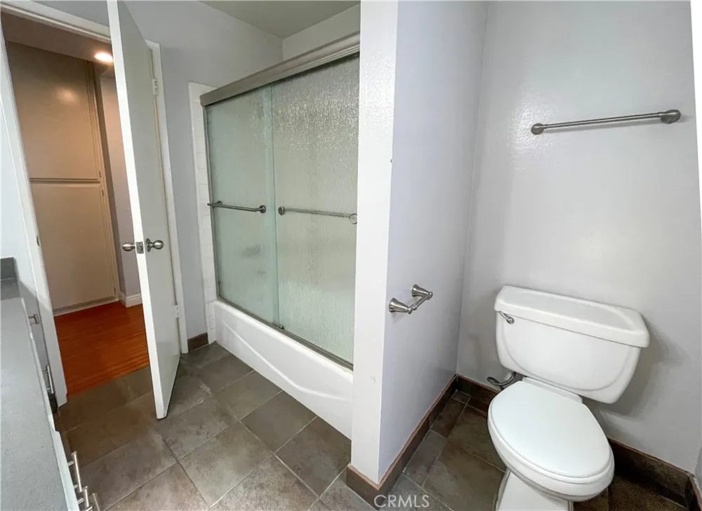 6655 W 86th Place #105 Los Angeles, CA 90045