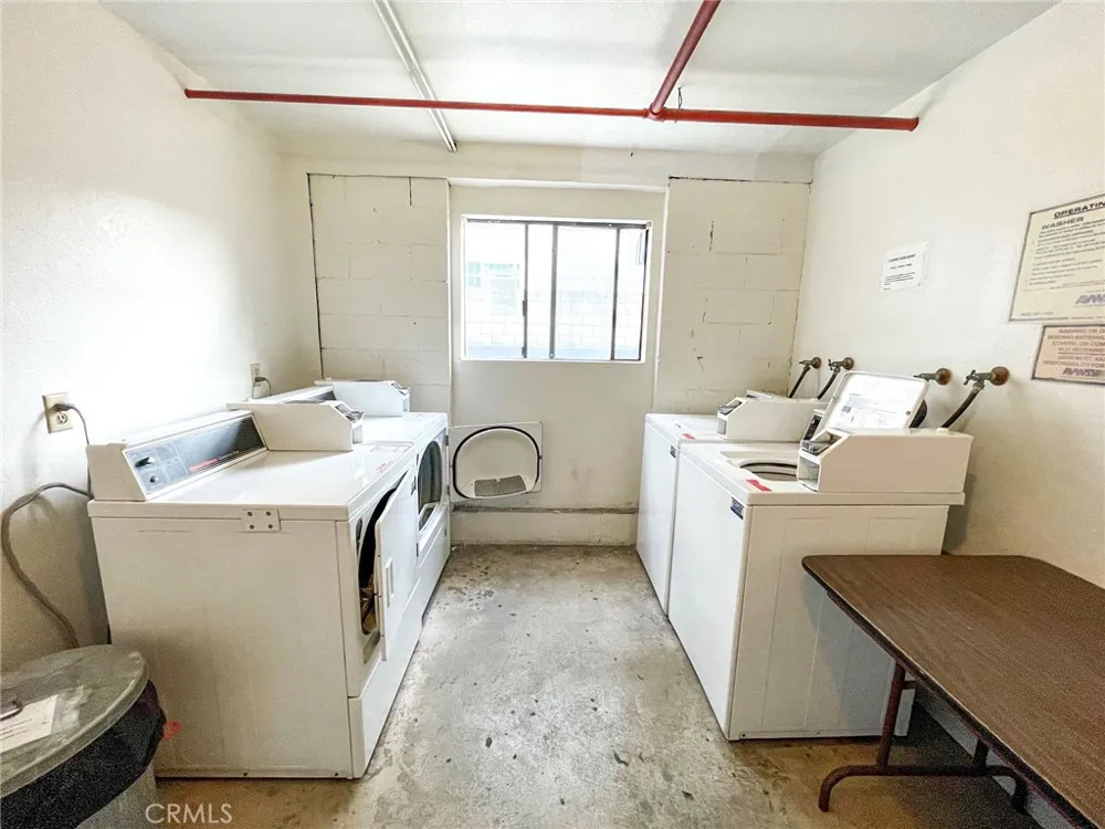 6655 W 86th Place #105 Los Angeles, CA 90045
