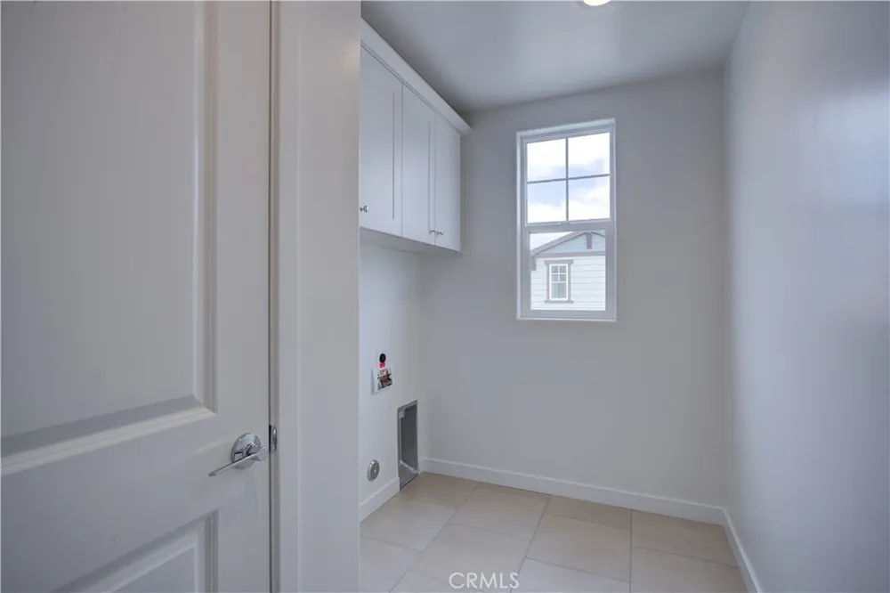256 Memphis Belle Way San Luis Obispo, CA 93401