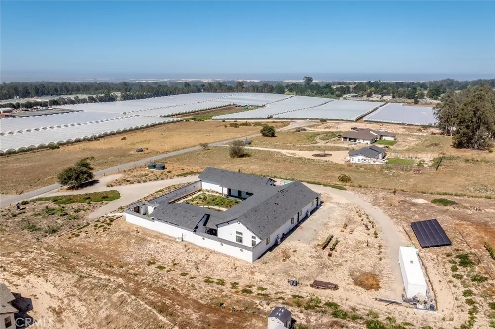 2084 Westhampton Drive Arroyo Grande, CA 93420