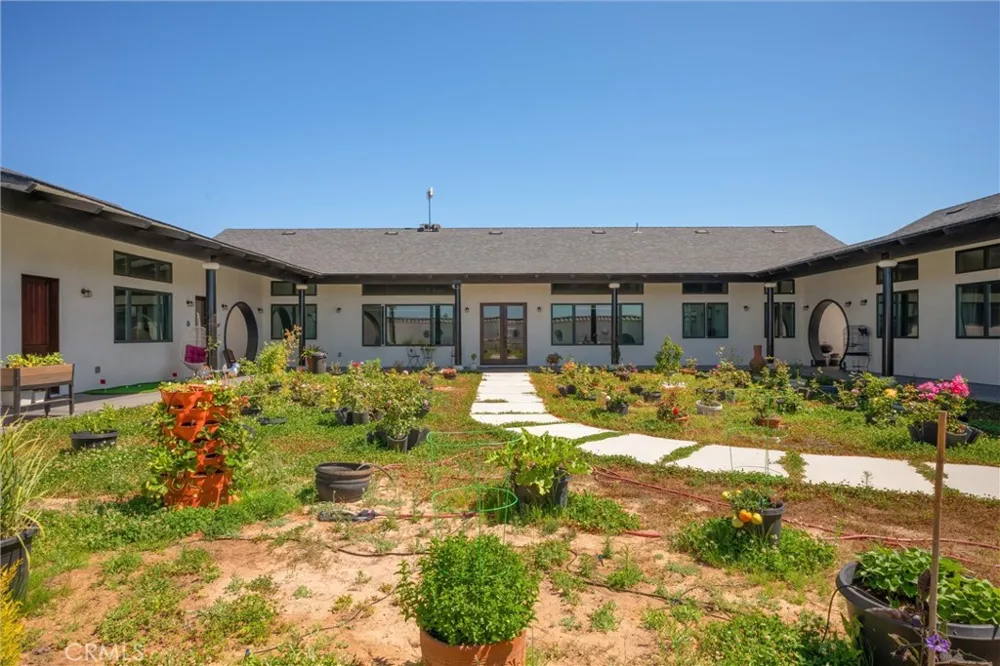 2084 Westhampton Drive Arroyo Grande, CA 93420
