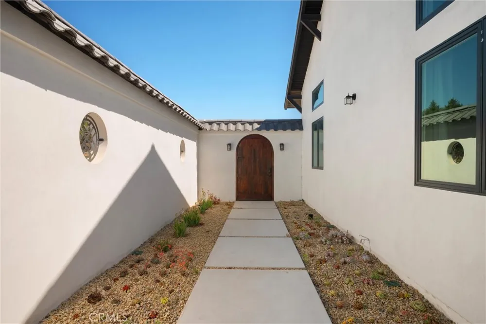 2084 Westhampton Drive Arroyo Grande, CA 93420