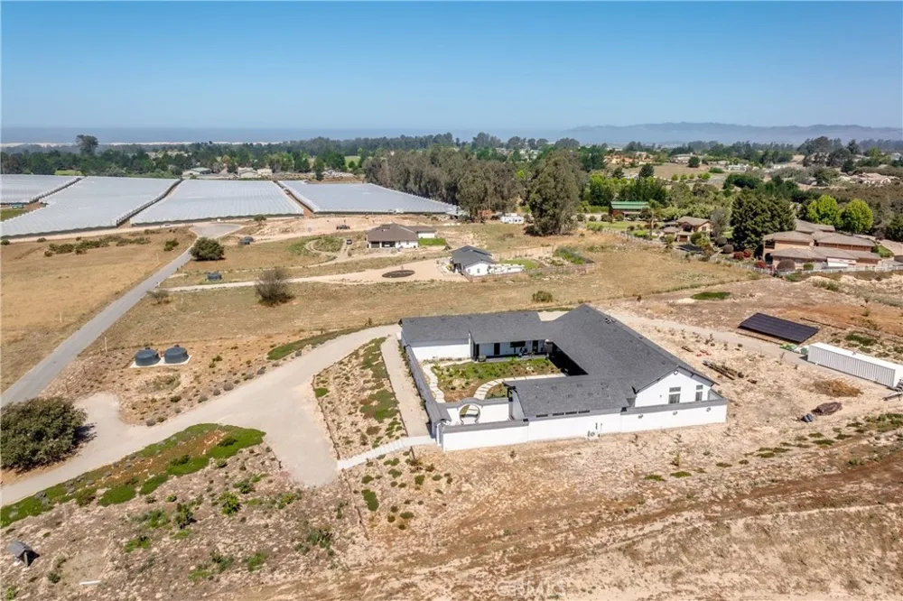 2084 Westhampton Drive Arroyo Grande, CA 93420