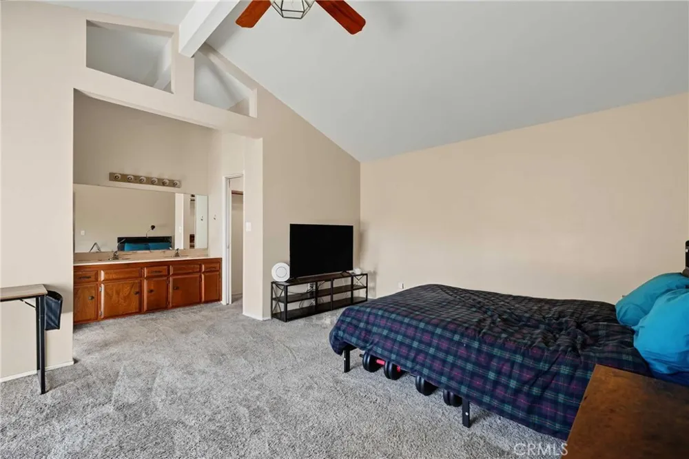 3800 Club Bakersfield, CA 93309