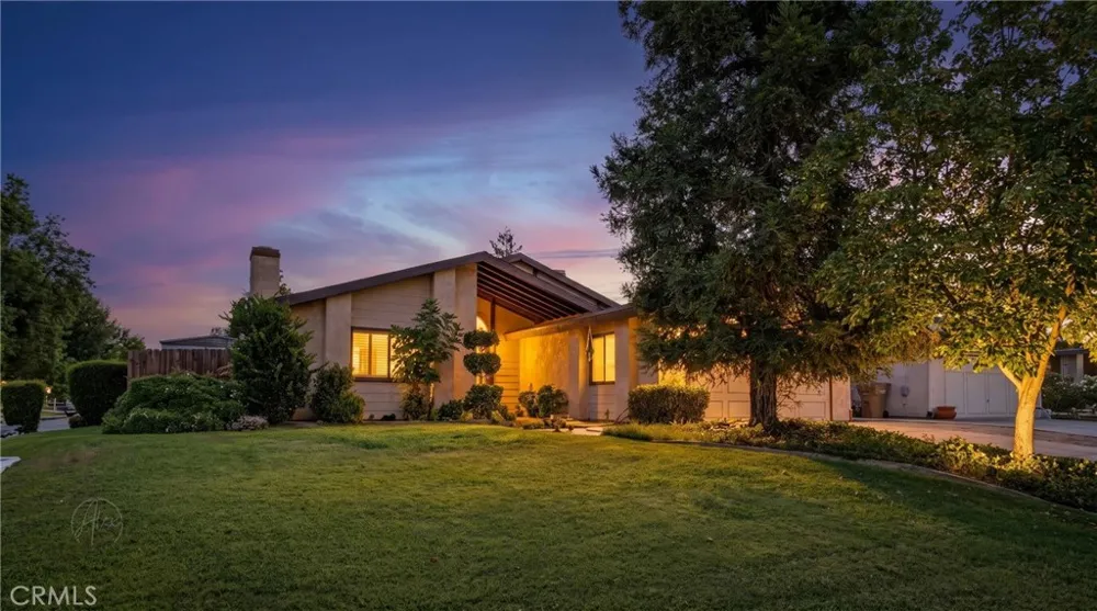 3800 Club Bakersfield, CA 93309