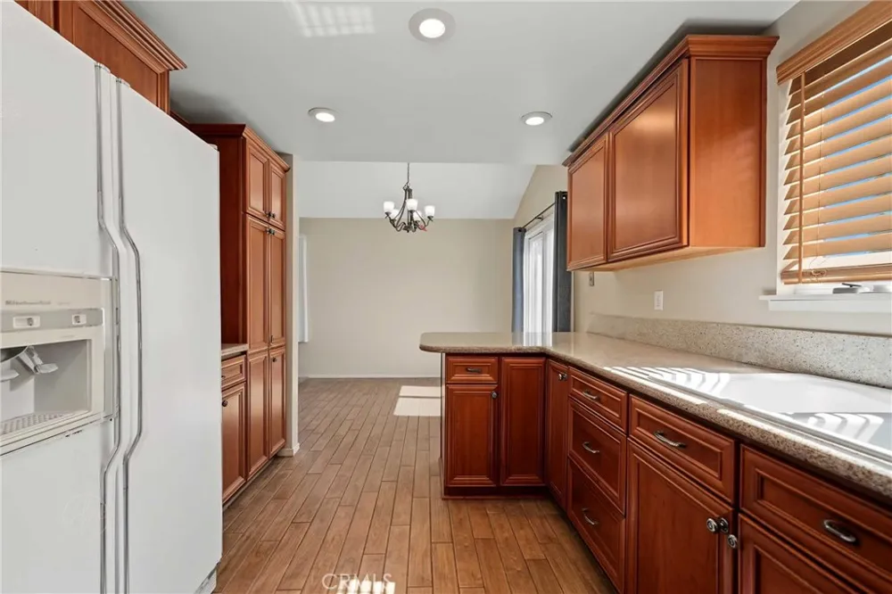 3800 Club Bakersfield, CA 93309