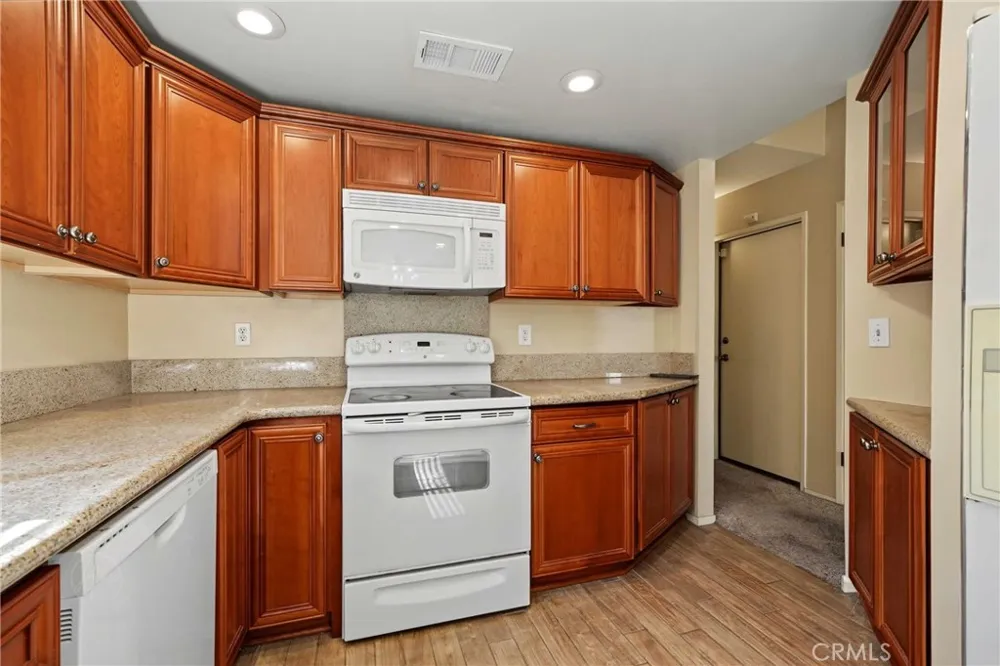 3800 Club Bakersfield, CA 93309