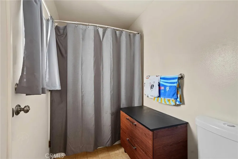3800 Club Bakersfield, CA 93309