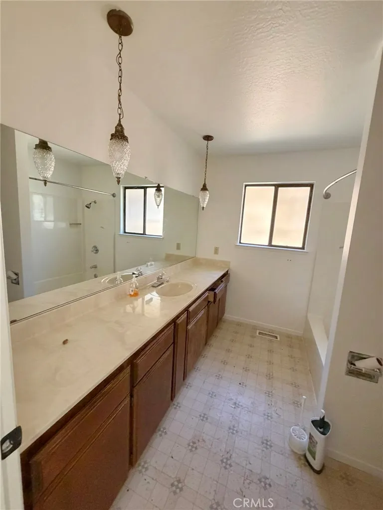 6131 Dana Circle Magalia, CA 95954