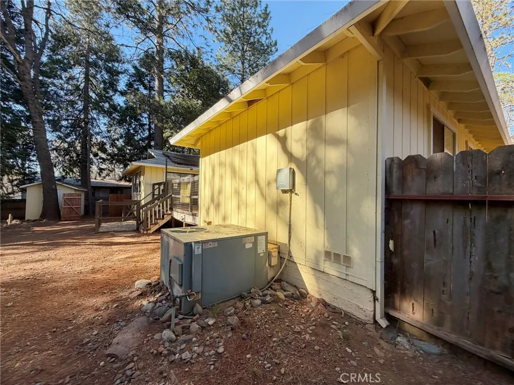 6131 Dana Circle Magalia, CA 95954