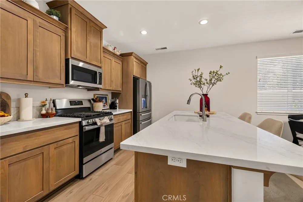 392 Gladstone Commons Chico, CA 95973