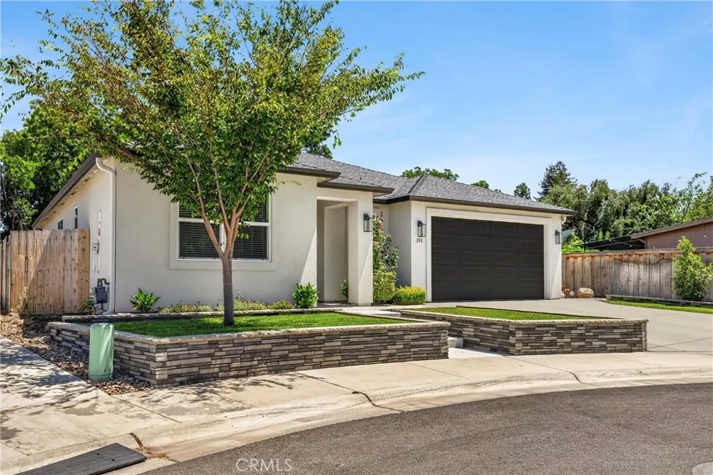 392 Gladstone Commons Chico, CA 95973