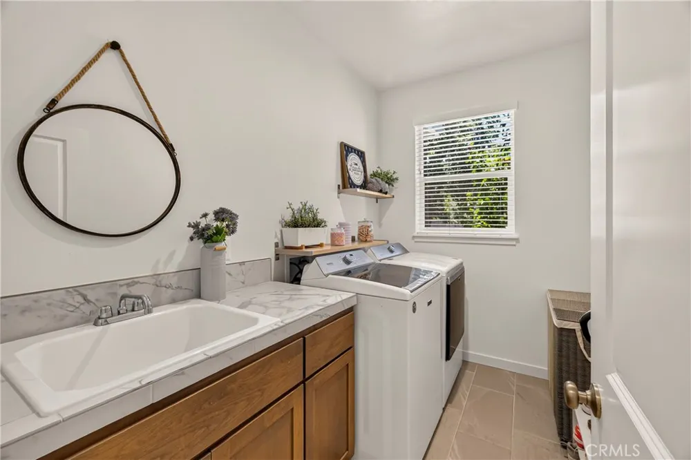 392 Gladstone Commons Chico, CA 95973