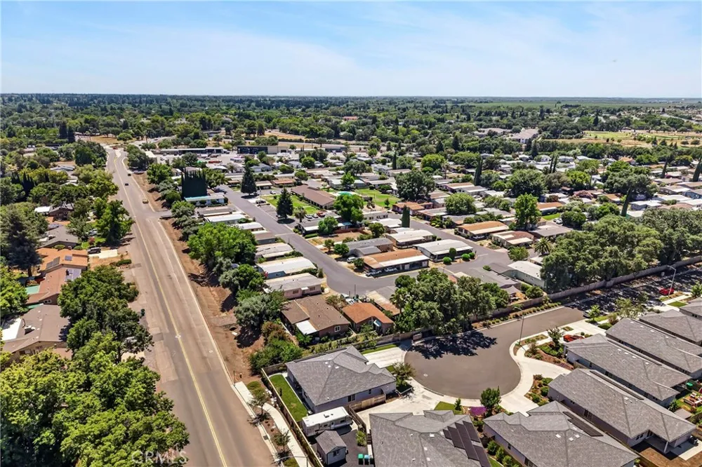 392 Gladstone Commons Chico, CA 95973