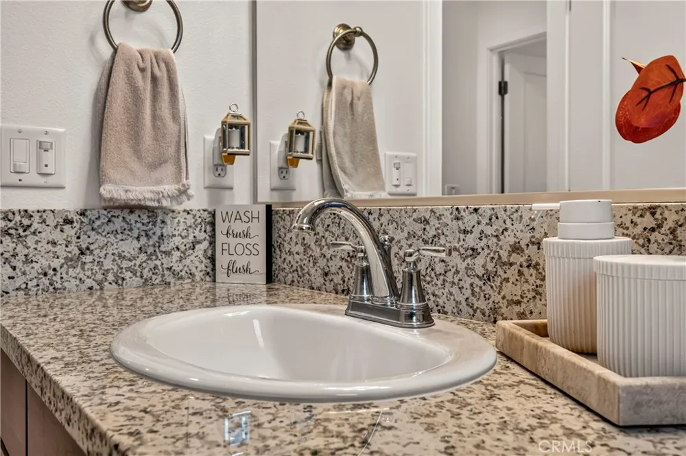 392 Gladstone Commons Chico, CA 95973
