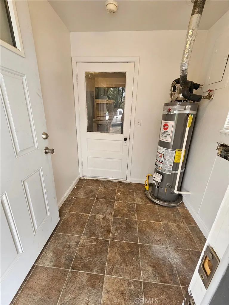 303 Colusa Orland, CA 95963