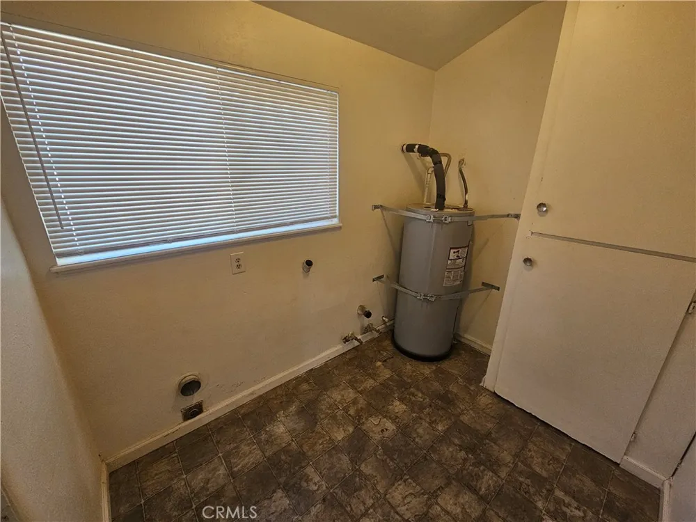 303 Colusa Orland, CA 95963