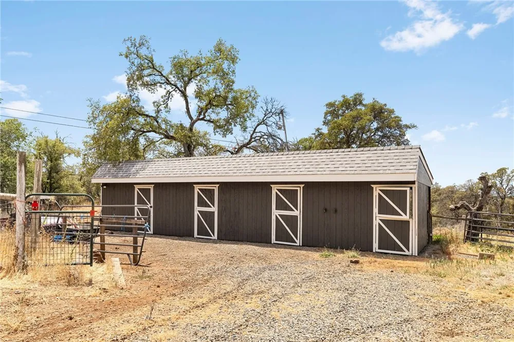 4626 Pat Lane Loma Rica, CA 95901