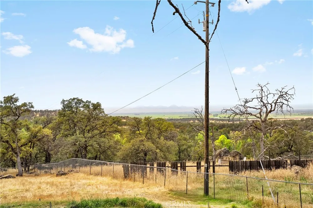 4626 Pat Lane Loma Rica, CA 95901