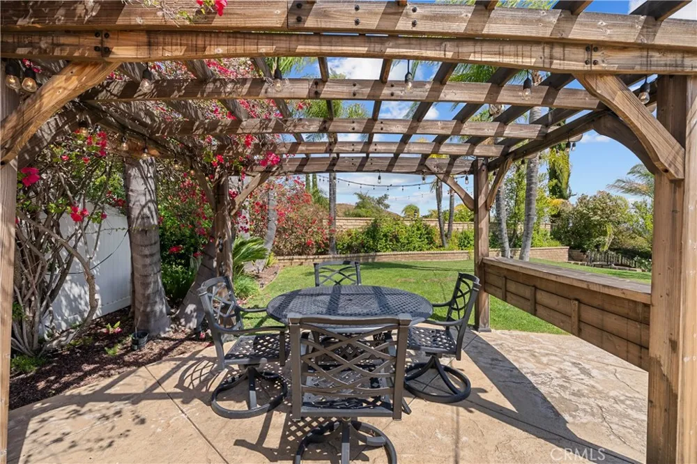 30308 Mallorca Place Castaic, CA 91384