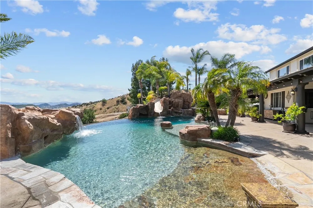 30308 Mallorca Place Castaic, CA 91384